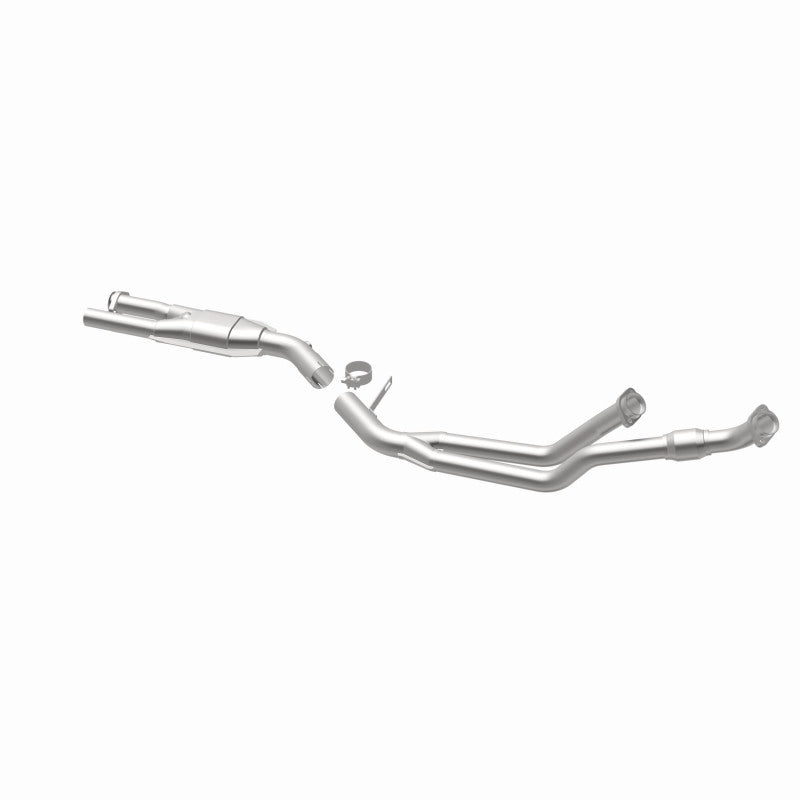 MagnaFlow Direct Fit Catalytic Converter 89-93 BMW 535I 3.2l
