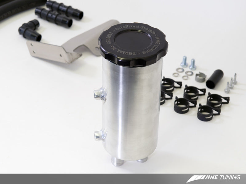 AWE Tuning B8 3.0T Depósito ColdFront