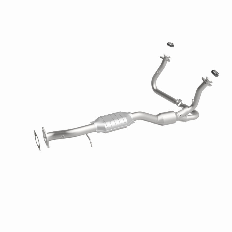 MagnaFlow Direct Fit Catalytic Converter 01-05 Chevy Blazer 4.3L 4WD