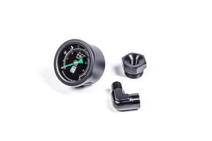 Radium Engineering 08-17 Subaru WRX STI Medidor de pressão de combustível com adaptador 8AN ORB