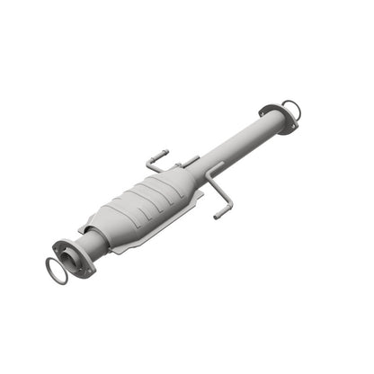 MagnaFlow Direct Fit Catalytic Converter 01-04 Toyota Tacoma 3.4L Rear