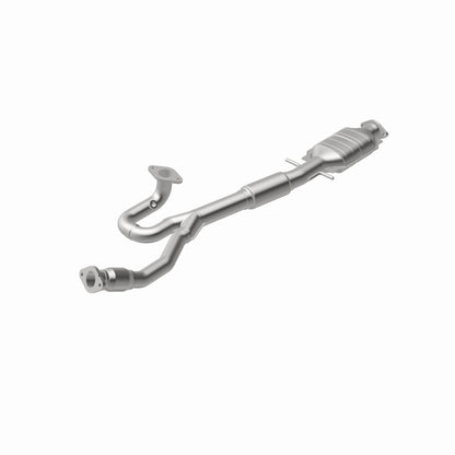 MagnaFlow Direct Fit Catalytic Converter 10-14 LaCrosse 3.0/3.6L