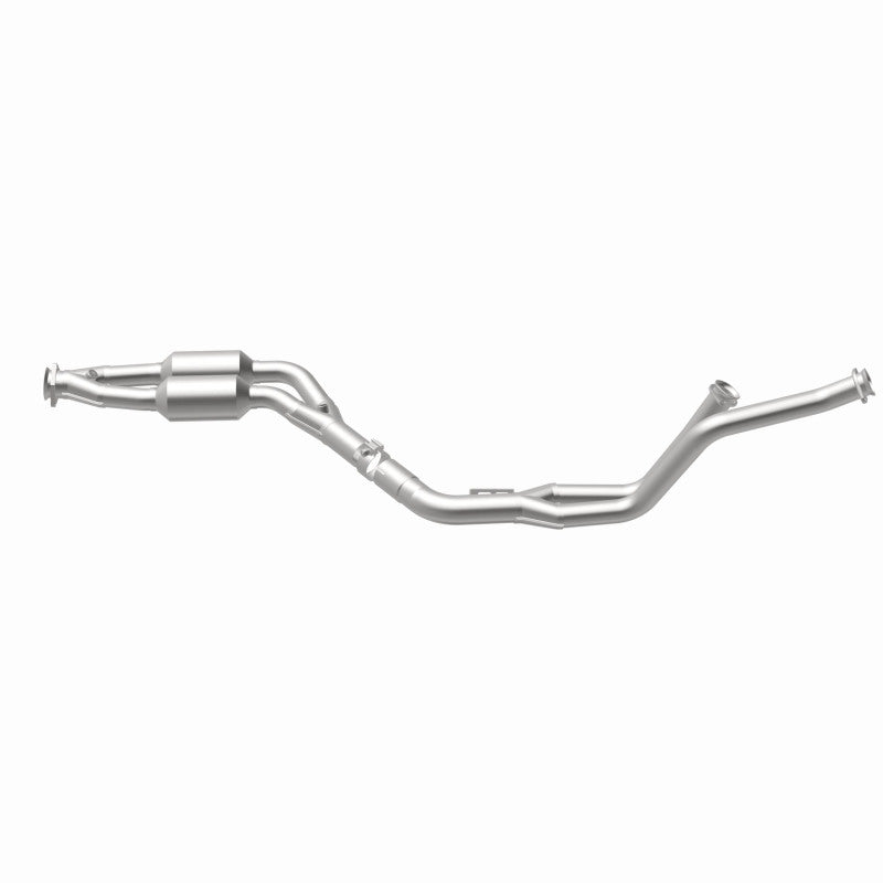 MagnaFlow Direct Fit Catalytic Converter 94-97 Mercedes C280 2.8L