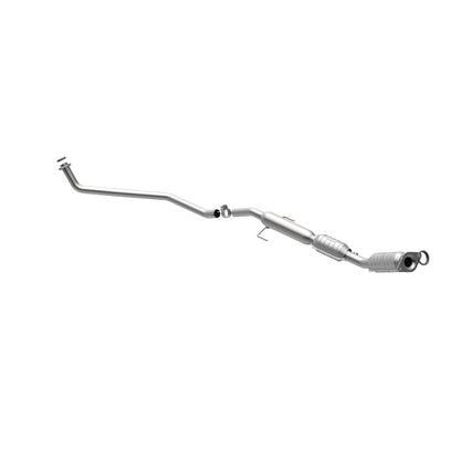 MagnaFlow Direct Fit Catalytic Converter 09-10 Toyota Corolla 1.8L