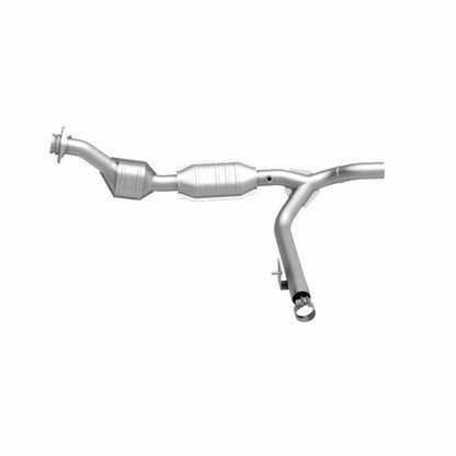 MagnaFlow Direct Fit Catalytic Converter 99 Ford F-150 4.6L