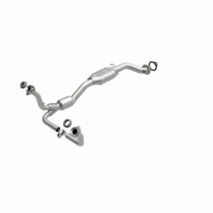 MagnaFlow Direct Fit Catalytic Converter 01-05 Chevy Blazer 4.3L 2WD