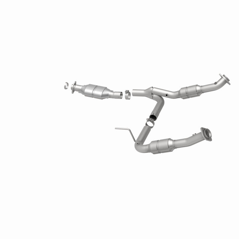 MagnaFlow Direct Fit Catalytic Converter Explorer 02-04 4.6L OEM