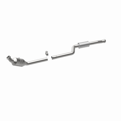 MagnaFlow Direct Fit Catalytic Converter 08-10 C300 3.0L D/S