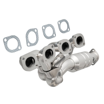 MagnaFlow Direct Fit Catalytic Converter 02-03 BMW 745i 4.4L