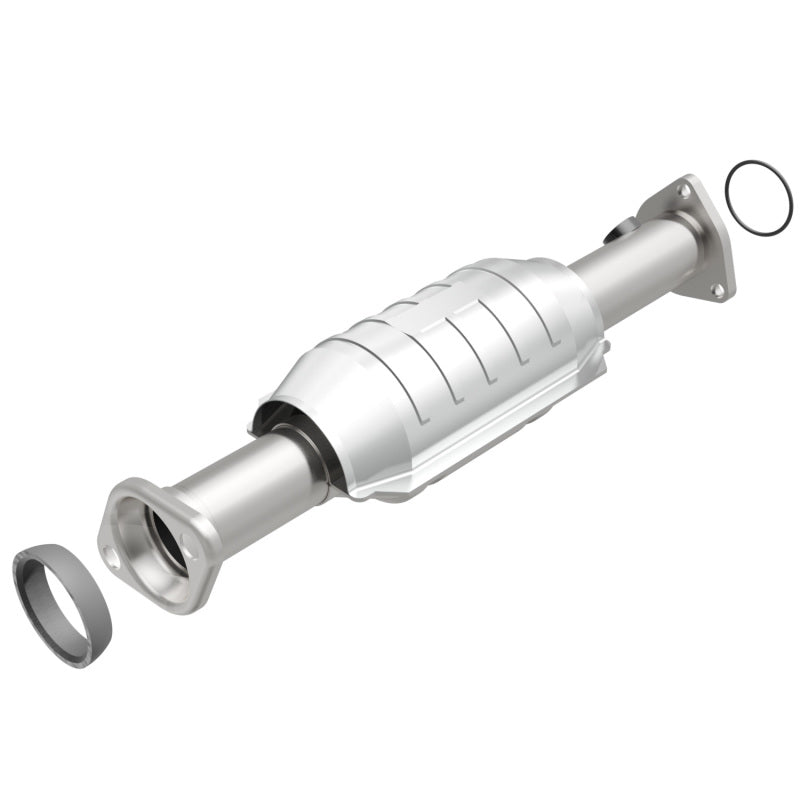 MagnaFlow Direct Fit Catalytic Converter 97-01 Honda CR-V 2.0L