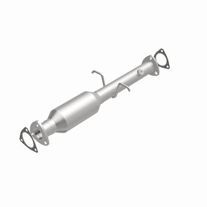 MagnaFlow Direct Fit Catalytic Converter 96-00 GM S-10/Sonoma/Homb