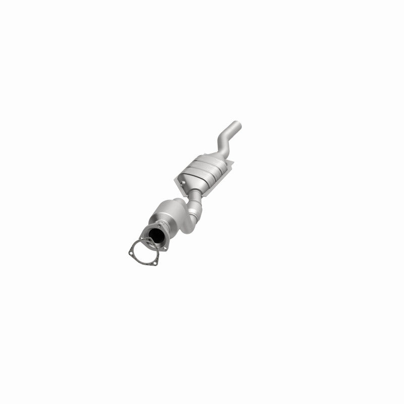 MagnaFlow Direct Fit Catalytic Converter 03 Volkswagen Passat 2.8L
