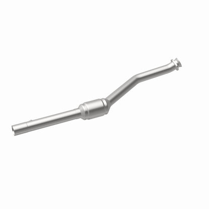 MagnaFlow Direct Fit Catalytic Converter 99-00 BMW 540i 4.4L DS Rear