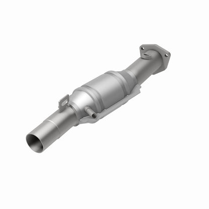 MagnaFlow Direct Fit Catalytic Converter 95 Volkswagen Golf 2.8L