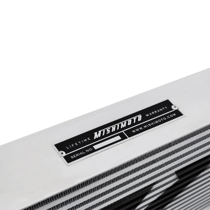 Intercooler Mishimoto Universal Silver R Line Tamaño total: 31x12x4 Tamaño del núcleo: 24x12x4 Entrada / Salida