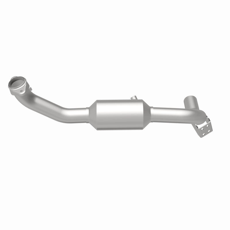 MagnaFlow Direct Fit Catalytic Converter 05-06 Lincoln Navigator 5.4L