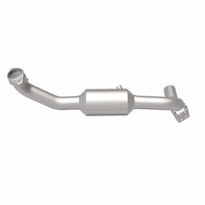 MagnaFlow Direct Fit Catalytic Converter 05-06 Lincoln Navigator 5.4L
