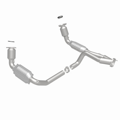 MagnaFlow Direct Fit Catalytic Converter 99-00 Chevy Pickups 4.3L