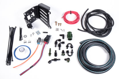 Radium Engineering 13+ Ford Focus ST/ 15+ Ford Focus RS Kit de instalação do tanque de compensação de combustível