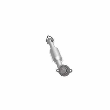 MagnaFlow Direct Fit Catalytic Converter 97-03 Chevy Malibu 3.1L