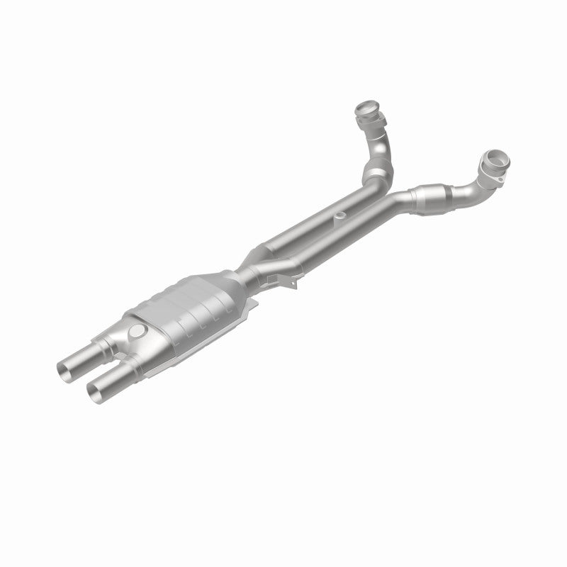 MagnaFlow Direct Fit Catalytic Converter 81-86 Alfa Romeo GTV6 2.5L