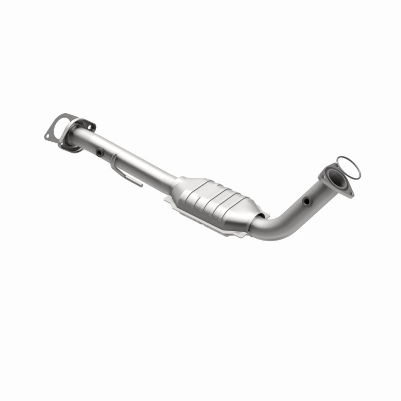 MagnaFlow Direct Fit Catalytic Conv 02-06 Cadillac Escalade / 02-06 GM Yukon (Inc Denali) 6.0L P/S