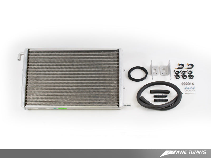 AWE Tuning B8 / 8R 3.0T ColdFront Trocador de calor