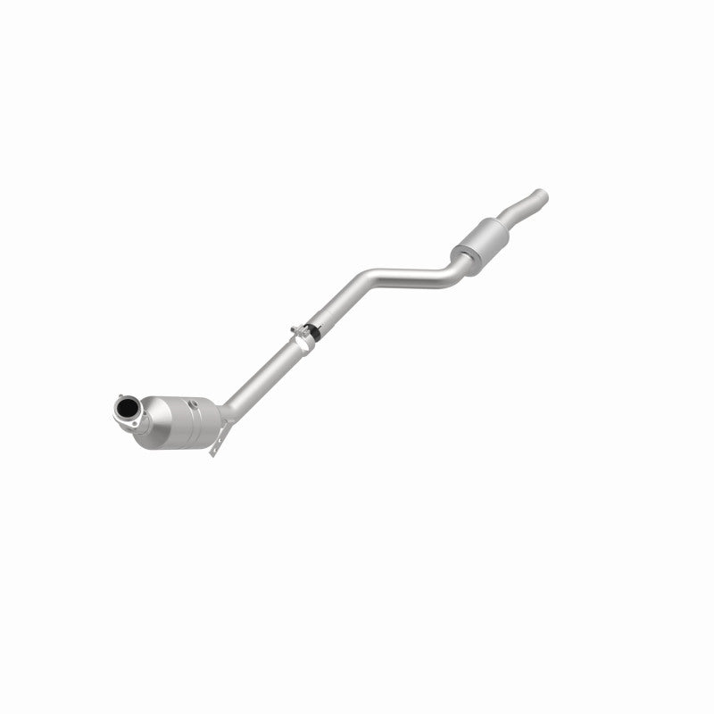 MagnaFlow Direct Fit Catalytic Converter 08-10 C300 3.0L P/S