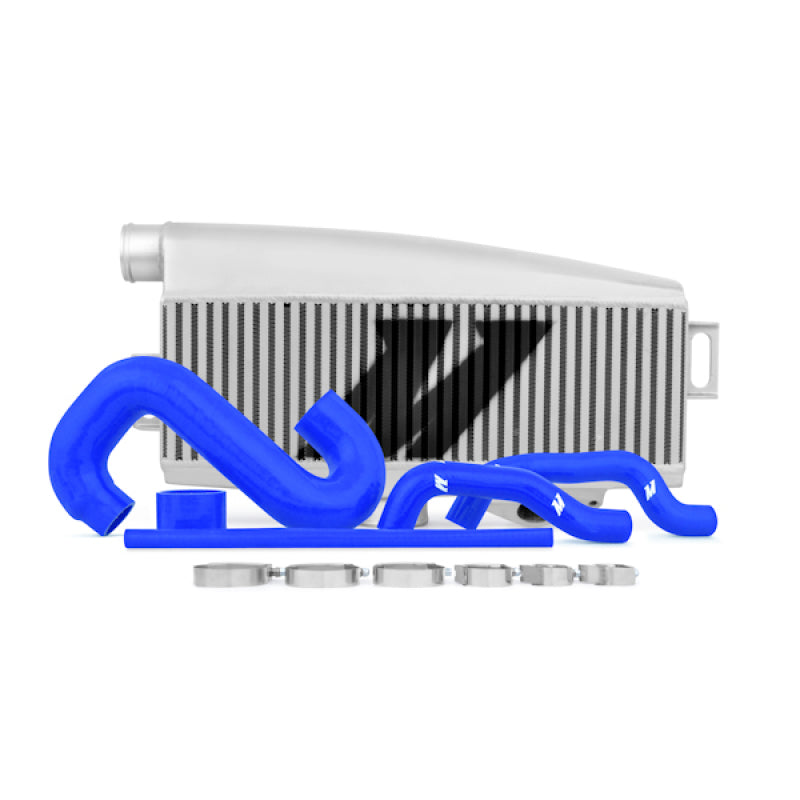 Mishimoto Subaru 02-07 WRX/04-07 STi Kit de intercooler de montagem superior - Mangueiras azuis e prateadas revestidas a pó