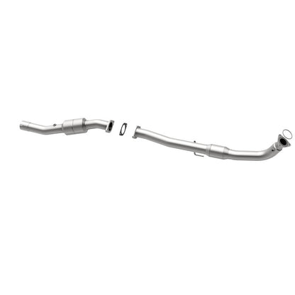 MagnaFlow Direct Fit Catalytic Converter 05 Silverado 2500HD 6.0L