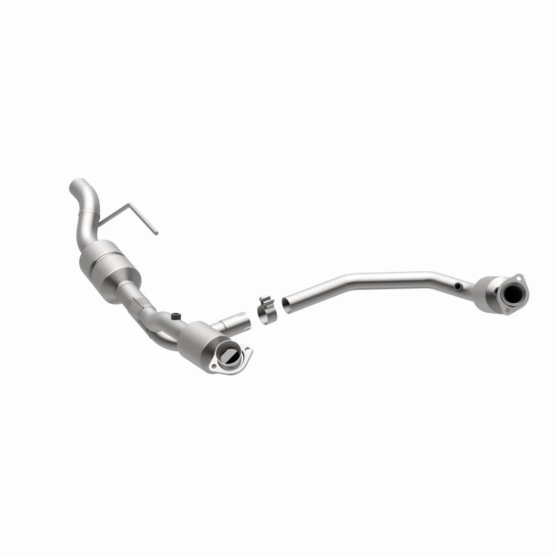 MagnaFlow Direct Fit Catalytic Converter Dodge 01-02 Ram 1500/2500/3500 Van 5.9L