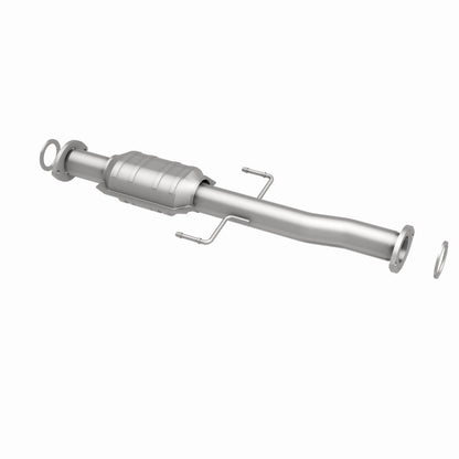 MagnaFlow Direct Fit Catalytic Converter 02-03 Toyota Tacoma 2.4L