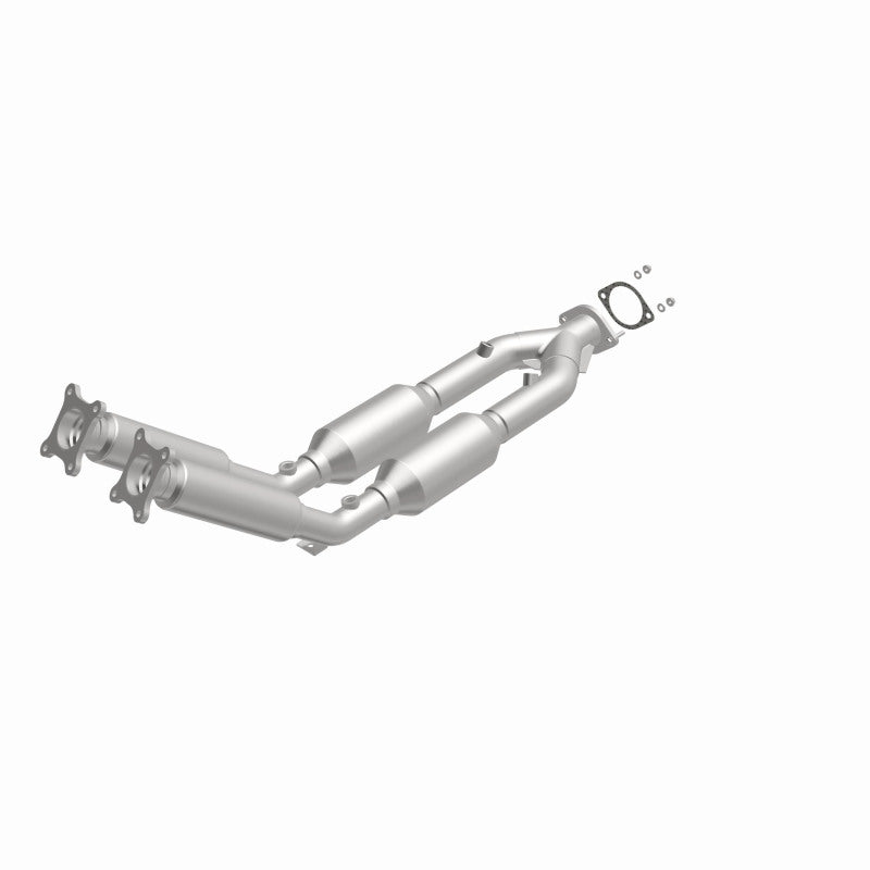 MagnaFlow Direct Fit Catalytic Converter 99-01 Volvo S80 2.8L