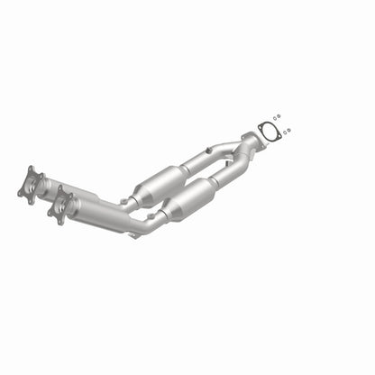 MagnaFlow Direct Fit Catalytic Converter 99-01 Volvo S80 2.8L