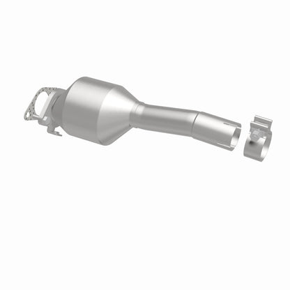 MagnaFlow Direct Fit Catalytic Converter 2010-2013 TRANSIT CONNECT 2.0 L Underbody