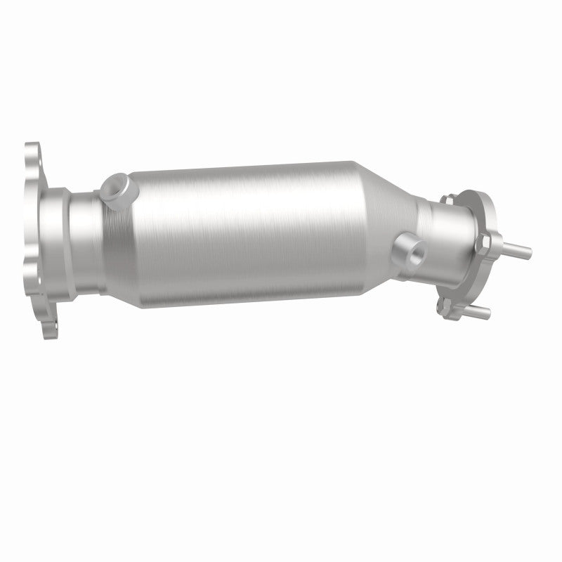 MagnaFlow Direct Fit Catalytic Converter 2012-2014 Audi A6 2.0L