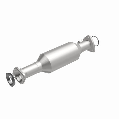 MagnaFlow Direct Fit Catalytic Converter 97-01 Honda CR-V 2.0L