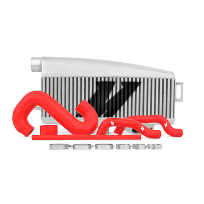 Mishimoto Subaru 02-07 WRX/04-07 STi Kit de intercooler de montaje superior - Mangueras plateadas y rojas con recubrimiento de polvo