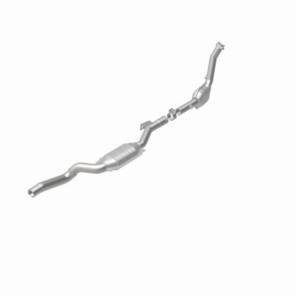 MagnaFlow Direct Fit Catalytic Converter 2003 ML350 3.7L Underbody