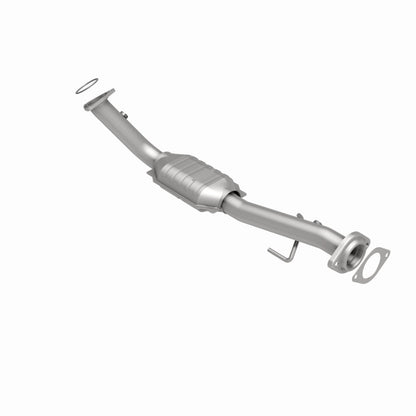 MagnaFlow Direct Fit Catalytic Conv 02-06 Cadillac Escalade / 02-06 GM Yukon (Inc Denali) 6.0L P/S