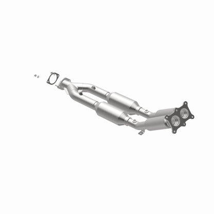 MagnaFlow Direct Fit Catalytic Converter 99-01 Volvo S80 2.8L