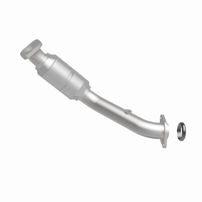 MagnaFlow Direct Fit Catalytic Converter CORVETTE 05-07 6.0L OEM