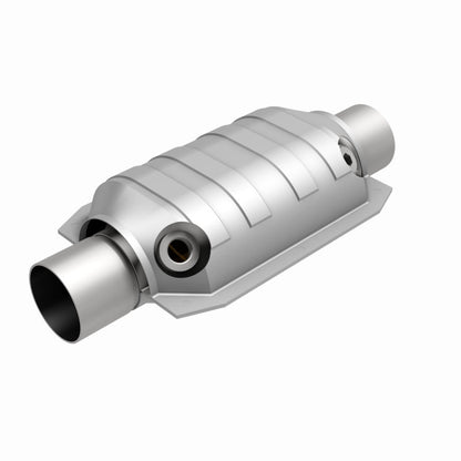 MagnaFlow Universal Catalytic Converter 2.25 W/Dual O2 Boss