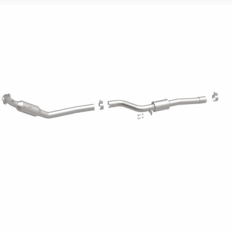 MagnaFlow Direct Fit Catalytic Converter 2013-2017 SL550 V8 4.6 OEM Underbody