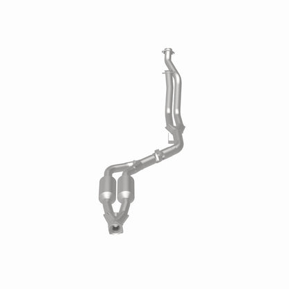 MagnaFlow Direct Fit Catalytic Converter 94-97 Mercedes C280 2.8L