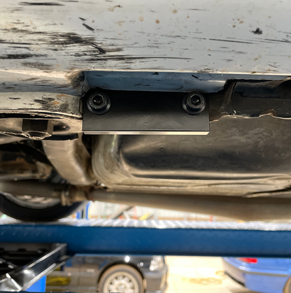 Race German -  E30 Rear Jack Points