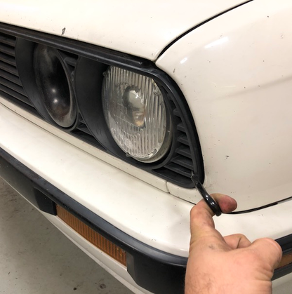 Race German -  E30 Hood Quick Release