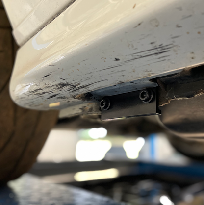 Race German -  E30 Rear Jack Points