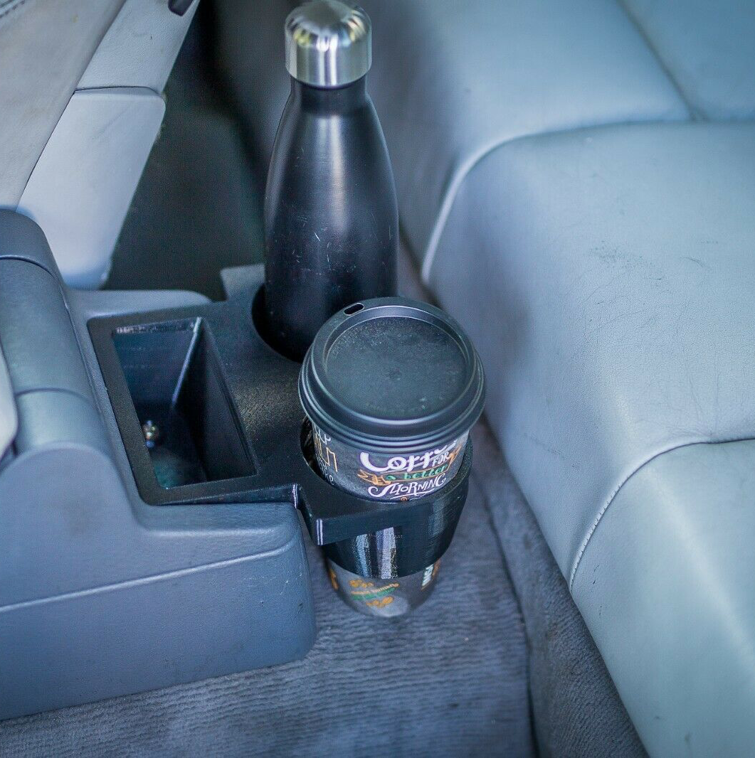 E36_dual_cupholder09.png