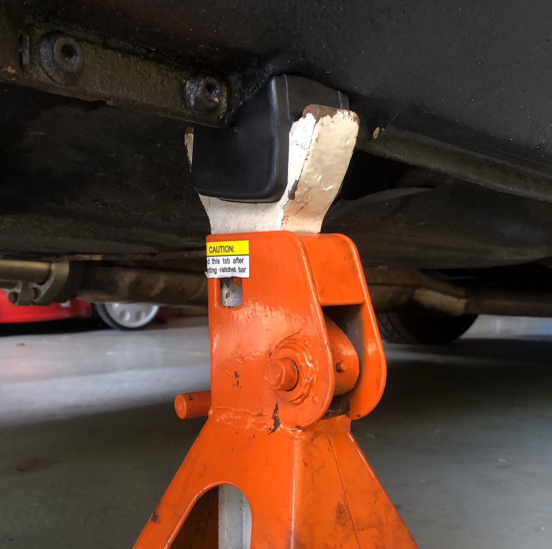 Race German -  E30 Jack Stand Pad